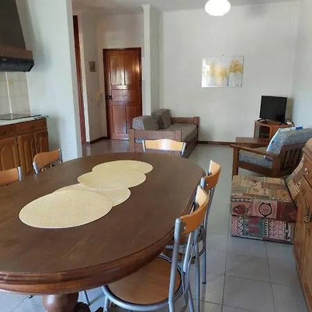 Flower Da Rocha Apartment Portimao